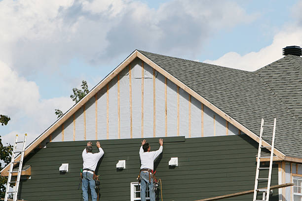 Professional Siding Contractor technician working in Parrish, FL